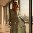Women's V-neck printed maxi dress for casual everyday wear